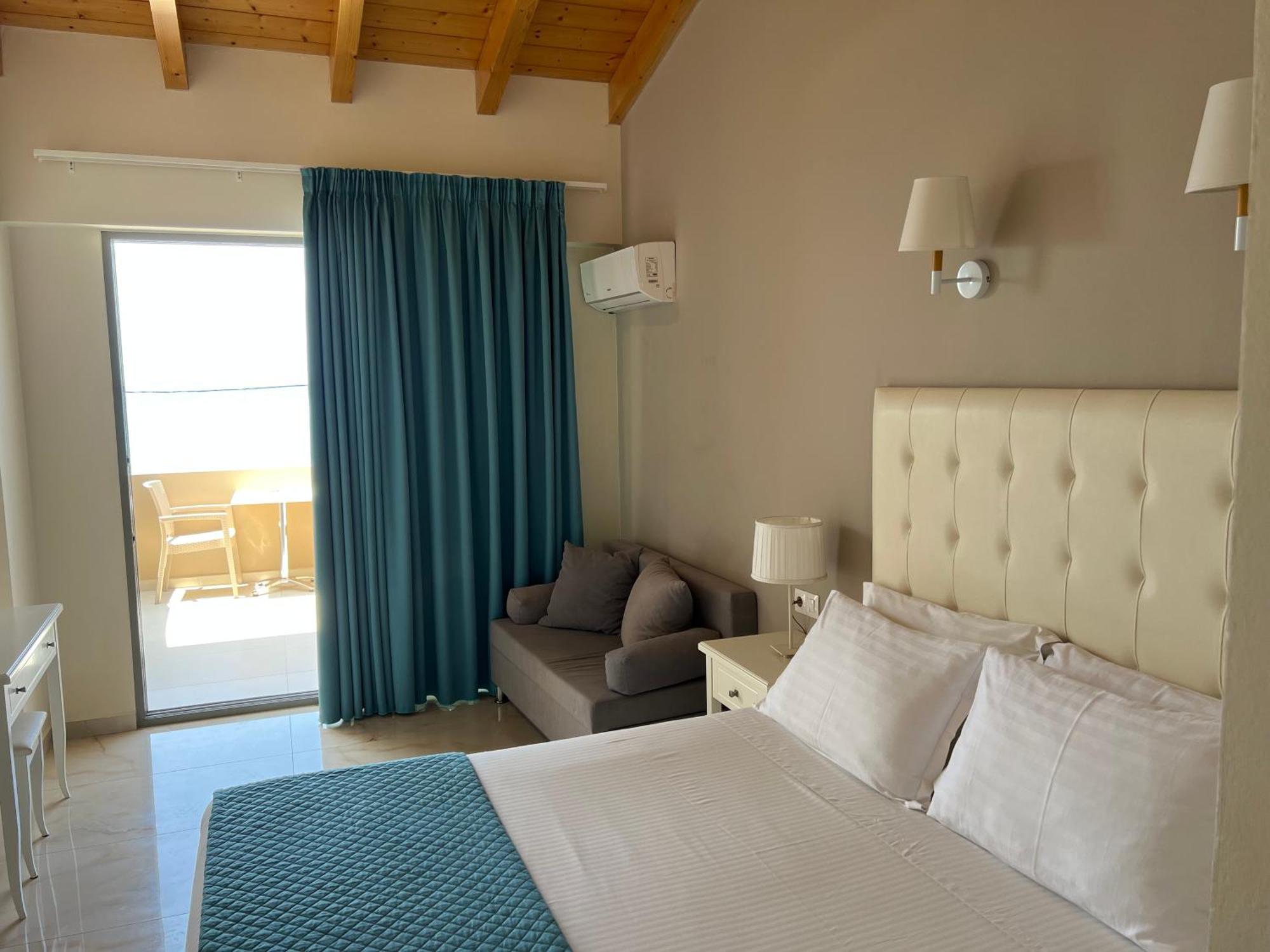 Agios Gordios Hotel