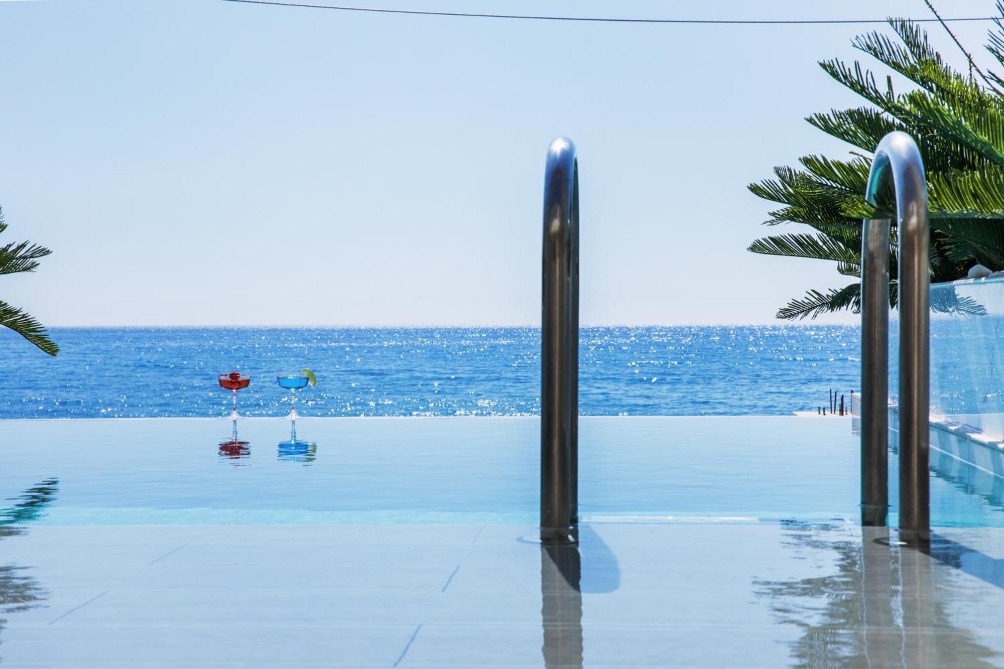 Agios Gordios Hotel